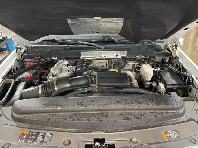Photo of 2019 White Chevrolet Silverado 3500