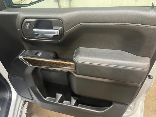 Photo of 2019 Silver Ice Metallic Chevrolet Silverado 1500