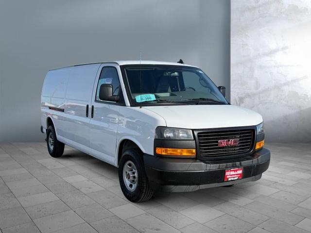 Photo of 2023 Summit White GMC Savana 2500