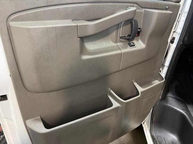 Photo of 2023 Summit White GMC Savana 2500