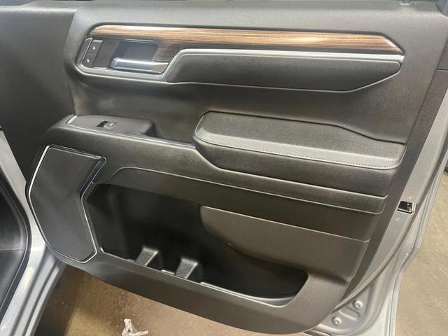 Photo of 2024 Sterling Gray Metallic Chevrolet Silverado 1500