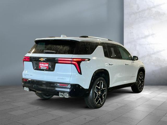 Photo of 2026 Polar White Tricoat Chevrolet Traverse