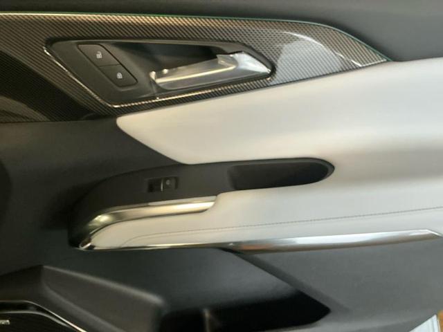 Photo of 2026 Polar White Tricoat Chevrolet Traverse