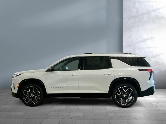 Photo of 2026 Polar White Tricoat Chevrolet Traverse