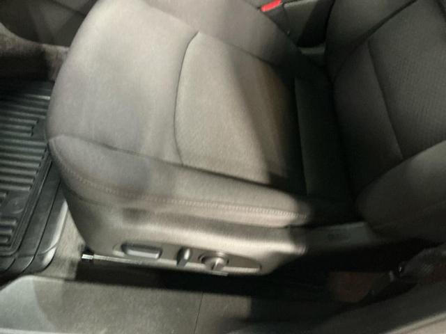 Photo of 2024 Mineral Gray Metallic Chevrolet Malibu