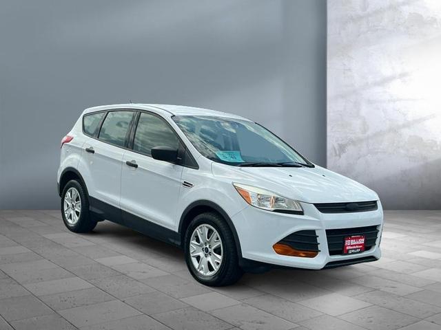 Photo of 2014 Oxford White Ford Escape