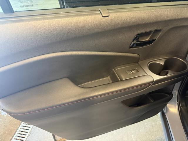Photo of 2025 Sonic Gray Pearl Honda Passport