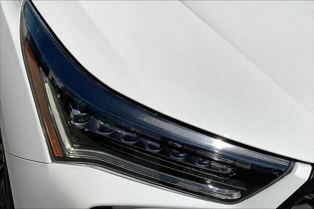 Photo of 2022 Platinum White Pearl Acura RDX