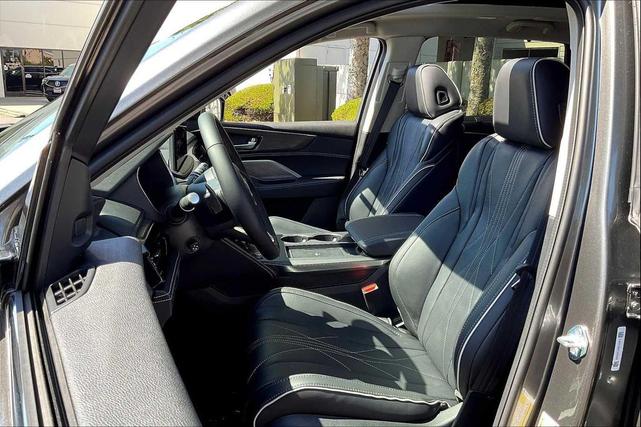 Photo of 2026 Liquid Carbon Metallic Acura MDX
