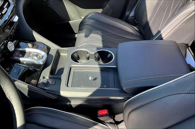 Photo of 2026 Liquid Carbon Metallic Acura MDX