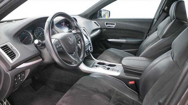 Photo of 2019 Modern Steel Metallic Acura TLX