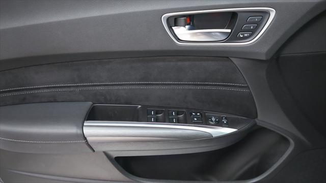 Photo of 2019 Modern Steel Metallic Acura TLX