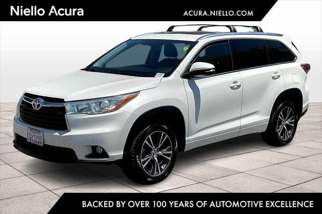 2016 Toyota Highlander