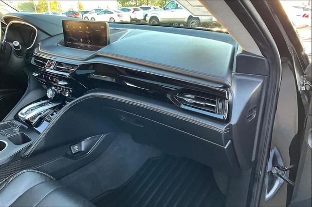 Photo of 2022 Majestic Black Pearl Acura MDX