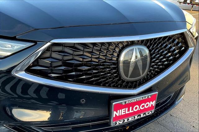 Photo of 2022 Majestic Black Pearl Acura MDX