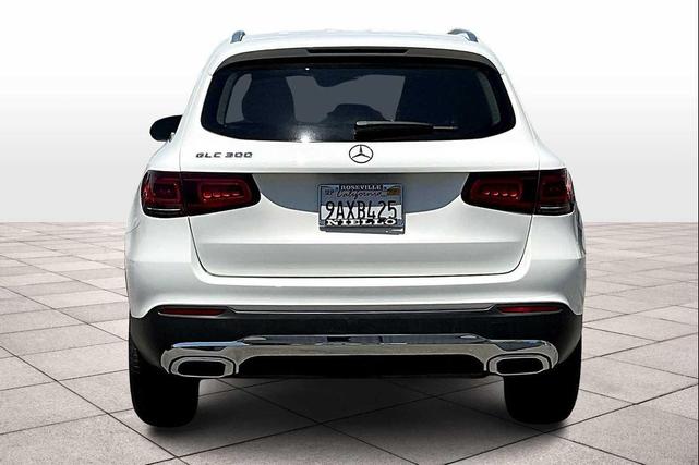 Photo of 2020 Polar White Mercedes-Benz GLC 300