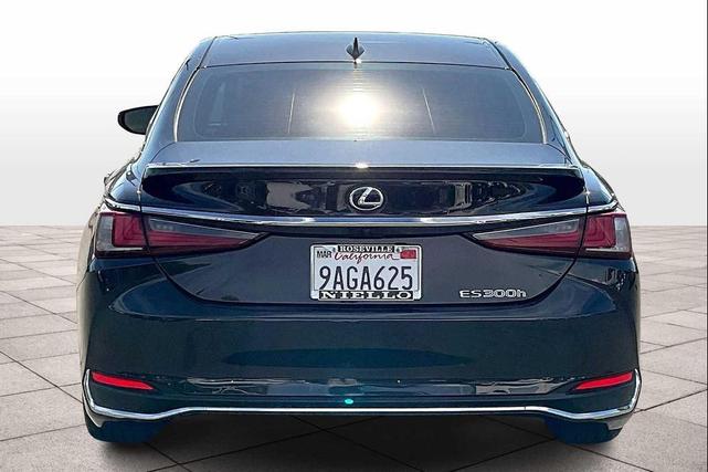 Photo of 2022 Caviar Lexus ES 300h