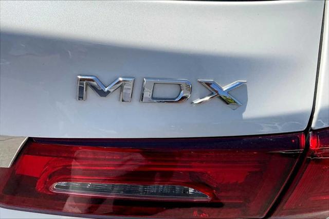 Photo of 2019 White Diamond Pearl Acura MDX