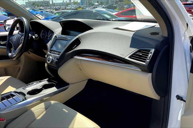 Photo of 2019 White Diamond Pearl Acura MDX