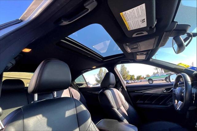 Photo of 2019 Liquid Platinum INFINITI Q50