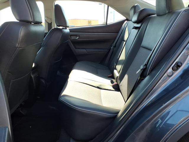 Photo of 2015 Grey Toyota Corolla