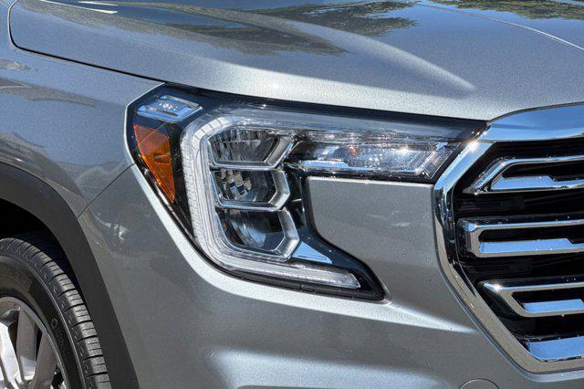 Photo of 2024 Sterling Metallic GMC Terrain