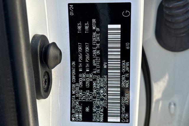 Photo of 2024 Ice Cap Toyota 4Runner