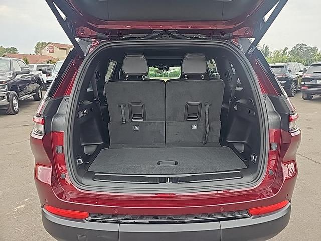 Photo of 2025 Velvet Red Pearlcoat Jeep Grand Cherokee L