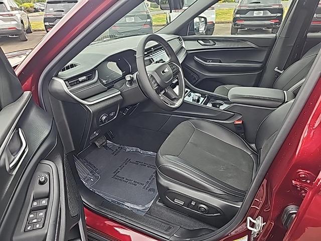 Photo of 2025 Velvet Red Pearlcoat Jeep Grand Cherokee L