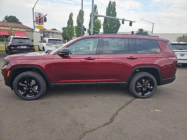 Photo of 2025 Velvet Red Pearlcoat Jeep Grand Cherokee L