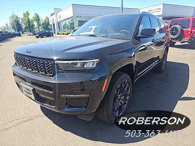 Photo of 2025 Diamond Black Jeep Grand Cherokee L