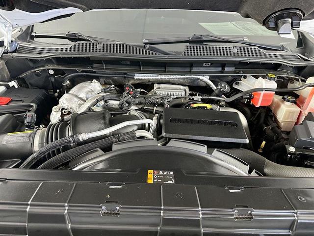 Photo of 2021 White Chevrolet Silverado 2500