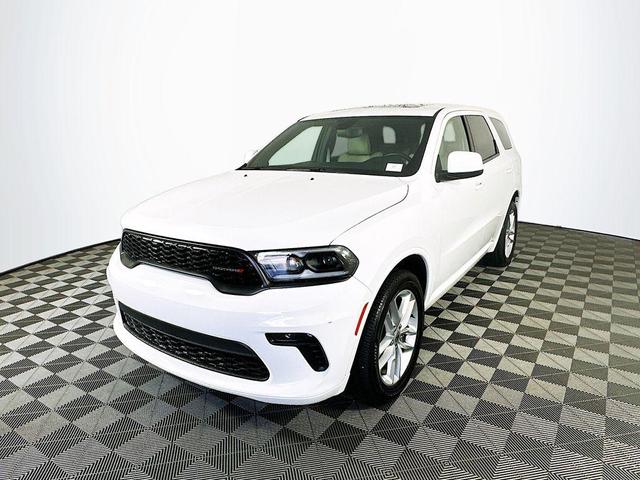 Photo of 2022 White Dodge Durango