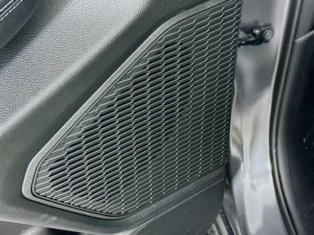 Photo of 2025 Gray Jeep Grand Cherokee