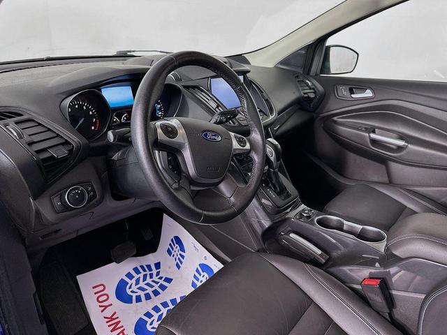 Photo of 2015 Blue Ford Escape