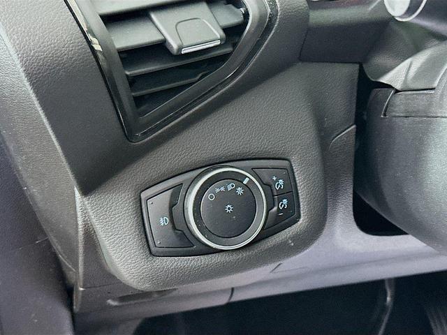 Photo of 2015 Blue Ford Escape