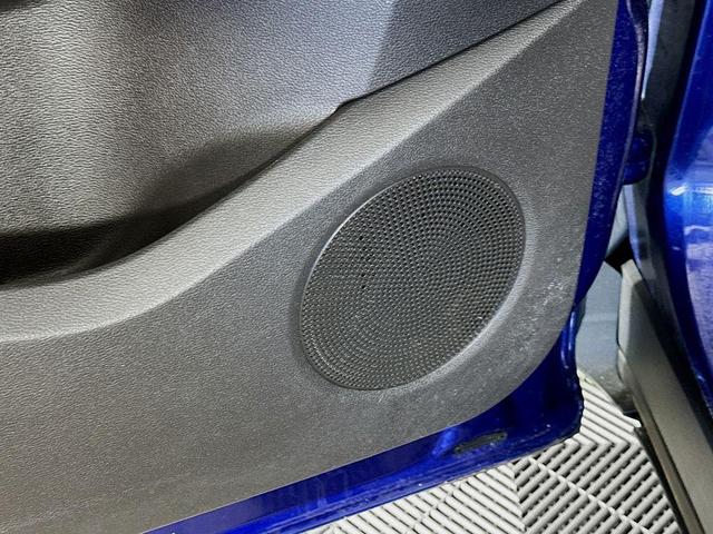 Photo of 2015 Blue Ford Escape