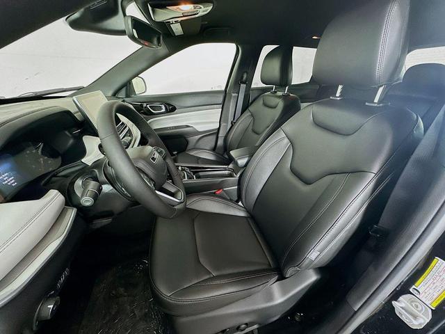 Photo of 2025 Black Jeep Compass
