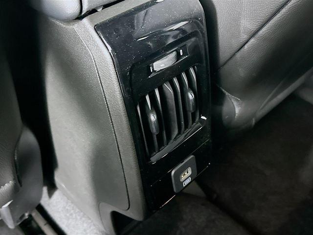 Photo of 2025 Black Jeep Compass