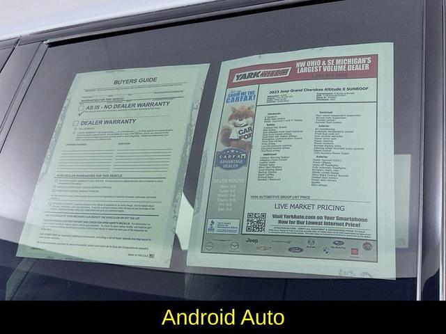 Photo of 2023 Silver Jeep Grand Cherokee
