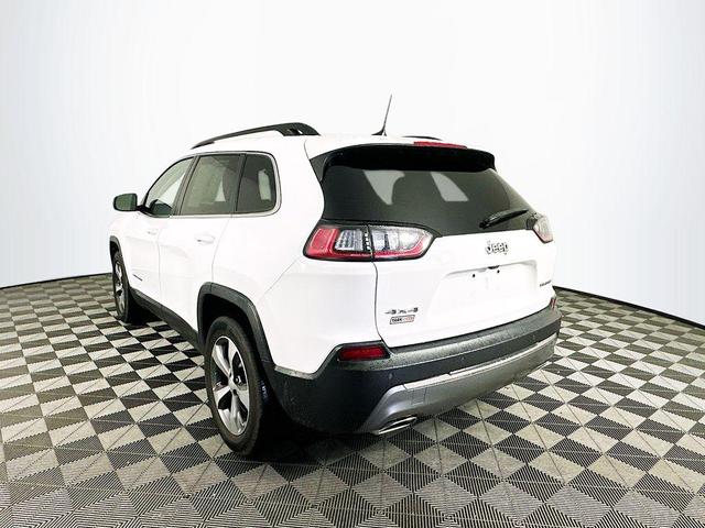 Photo of 2022 White Jeep Cherokee