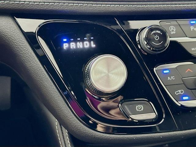 Photo of 2026 Chrysler Pacifica
