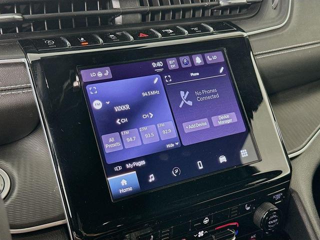 Photo of 2023 Silver Jeep Grand Cherokee