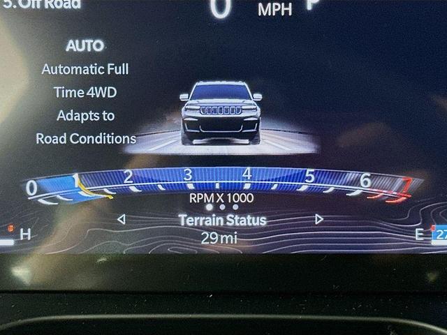 Photo of 2025 Gray Jeep Grand Cherokee L