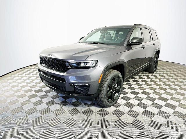 Photo of 2025 Gray Jeep Grand Cherokee L