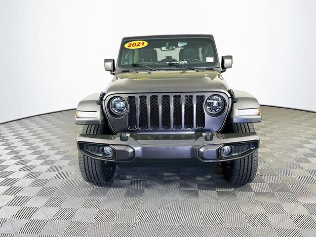 Photo of 2021 Gray Jeep Wrangler Unlimited