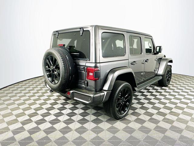 Photo of 2021 Gray Jeep Wrangler Unlimited