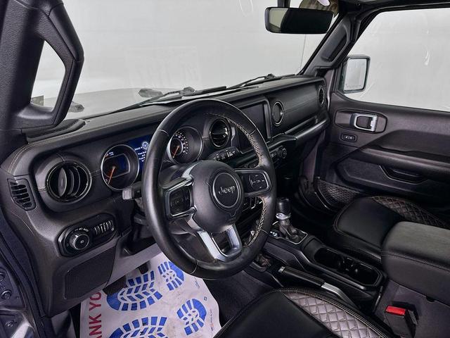 Photo of 2021 Gray Jeep Wrangler Unlimited