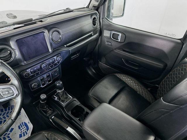 Photo of 2021 Gray Jeep Wrangler Unlimited