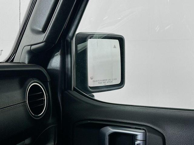Photo of 2021 Gray Jeep Wrangler Unlimited